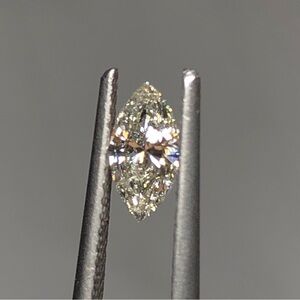 Natural Earth Mined Marquise Cut Diamond 0.4ct Si1 I color very good cut